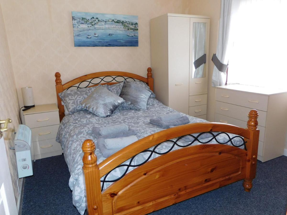Stepaside Holiday Home ภายนอก รูปภาพ